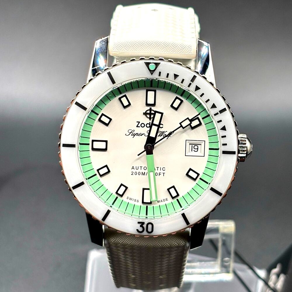 Zodiac Super Sea Wolf ZO9309 Automatic Compression Diver COSC Men”s Watch NIBWT